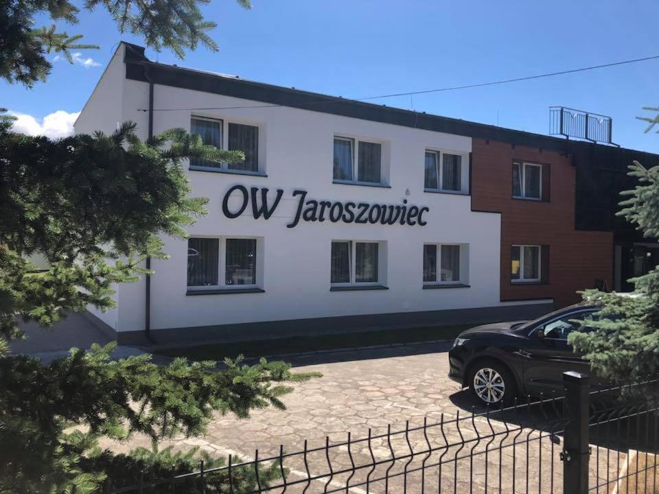 Łazy Ow Jaroszowiec酒店 外观 照片